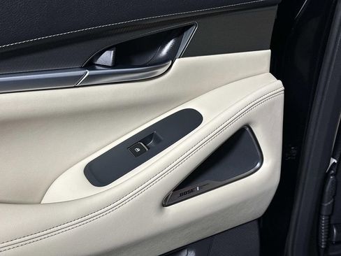 Certified 2023 INFINITI QX60 Luxe w/ Performance Audio Package image 32