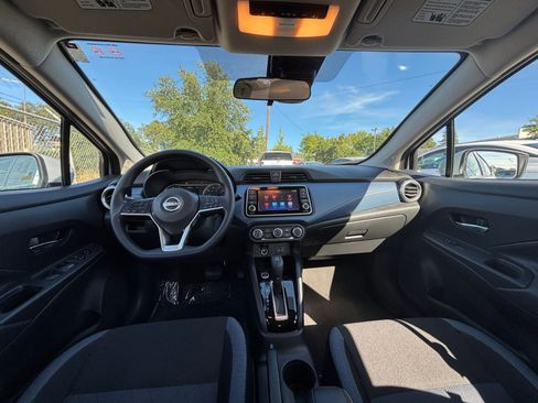 Used 2025 Nissan Versa SV image 31
