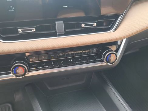 New 2026 Chevrolet Equinox ACTIV w/ Convenience Package III image 22