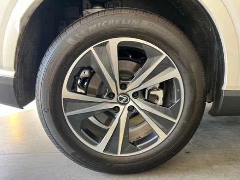 Certified 2025 Lexus RX 350 FWD w/ Technology Package image 11