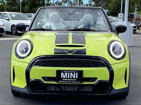 Used 2022 MINI Cooper S image 3