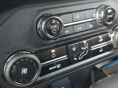 Used 2024 Ford Bronco Black Diamond image 26