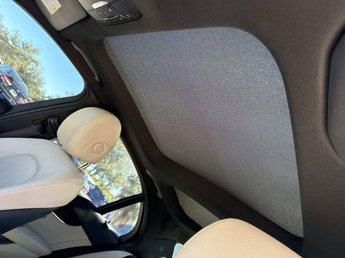 Used 2018 Mercedes-Benz C 300 Sedan image 41