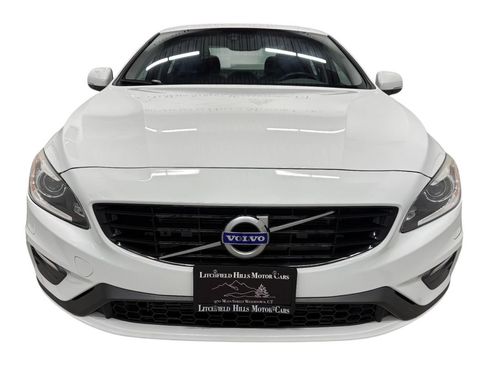 Used 2017 Volvo S60 T5 Dynamic AWD/4WD image 8
