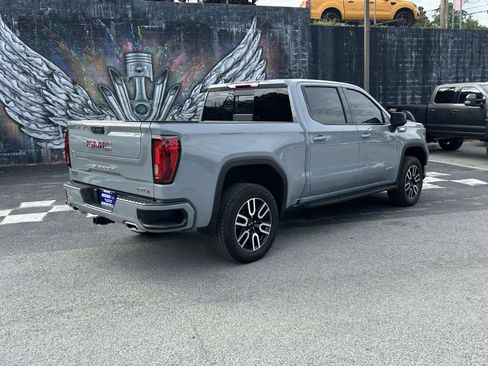 Used 2024 GMC Sierra 1500 AT4 w/ AT4 Premium Package AWD/4WD image 3