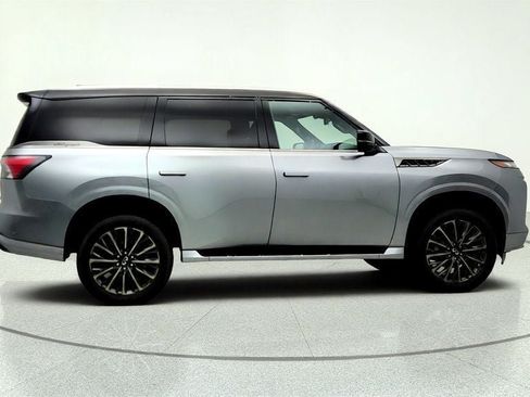 Used 2025 INFINITI QX80 Autograph AWD/4WD image 3