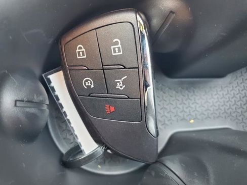 New 2026 Chevrolet Traverse LT w/ Driver Confidence Package image 21