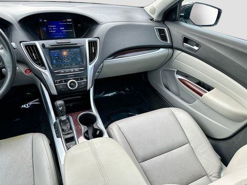 Used 2015 Acura TLX w/ Technology Package image 23