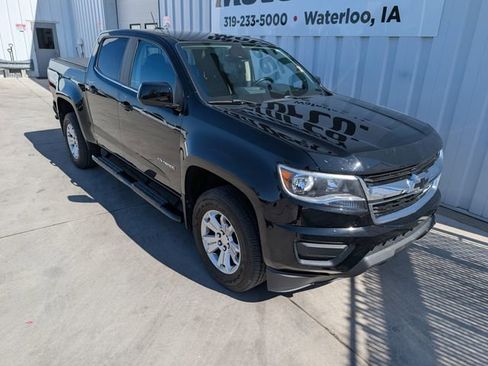 Used 2020 Chevrolet Colorado LT w/ Safety Package RWD image 18