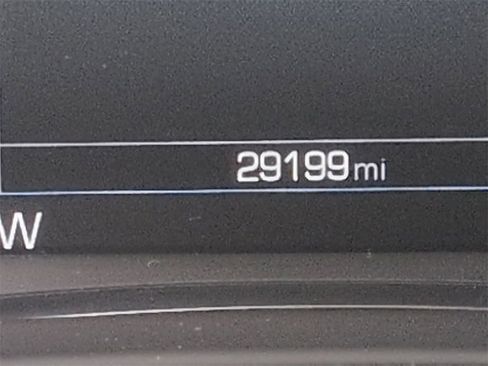 Certified 2023 GMC Acadia SLE w/ Driver Convenience Package image 12