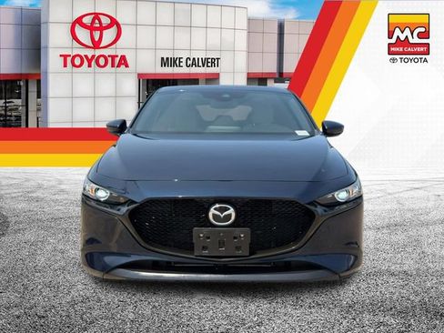 Used 2021 MAZDA MAZDA3 s FWD image 8