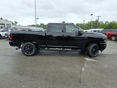 New 2026 RAM 2500 Big Horn AWD/4WD image 3