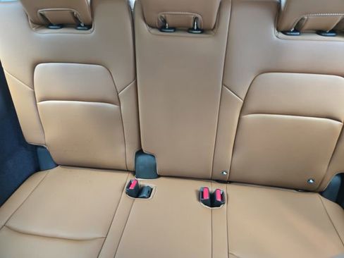 New 2026 Nissan Pathfinder Platinum image 18