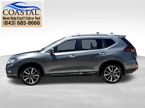 Used 2019 Nissan Rogue SL w/ Premium Package FWD image 17