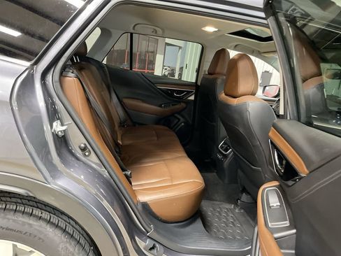 Used 2022 Subaru Outback Touring AWD/4WD image 30