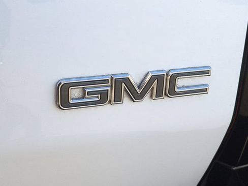 Used 2024 GMC Hummer EV 2X w/ Extreme Off-Road Package AWD/4WD image 31