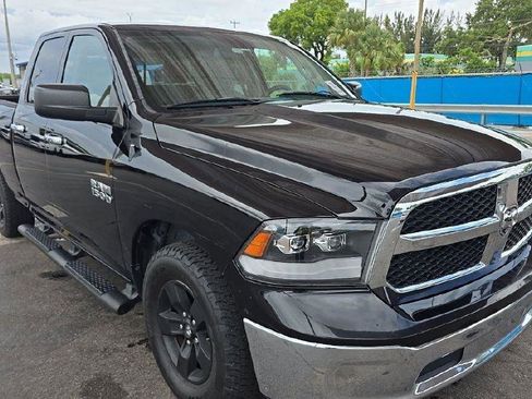 Used 2014 RAM 1500 Classic SLT RWD image 3