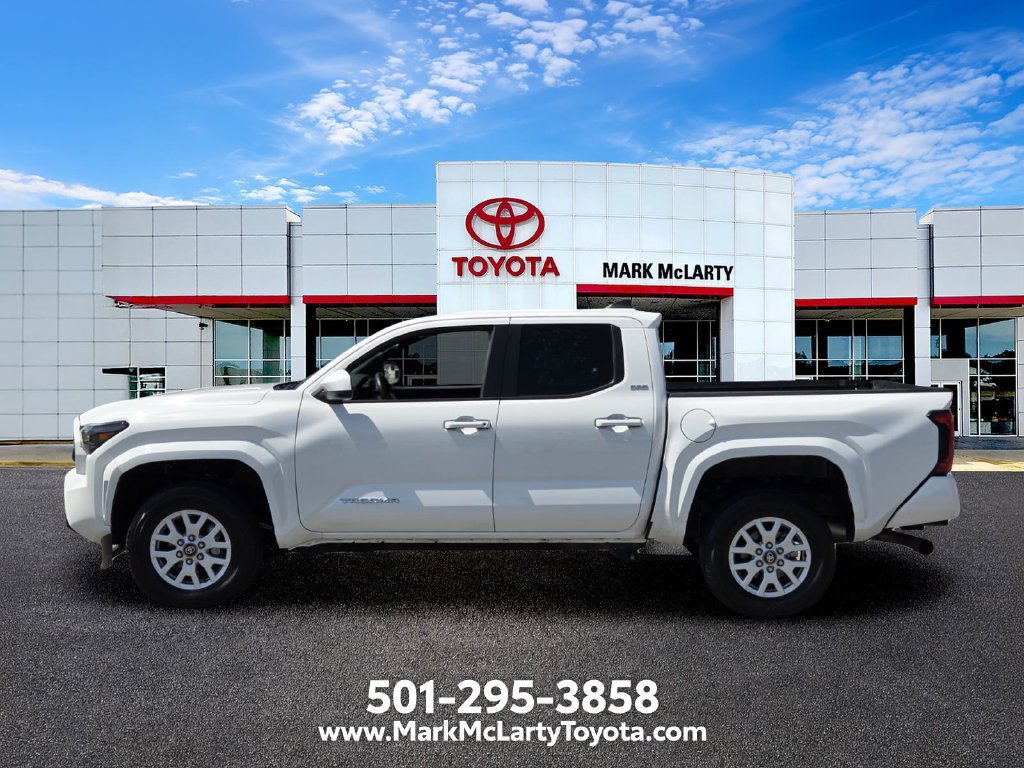 Used 2025 Toyota Tacoma SR5 RWD image 2