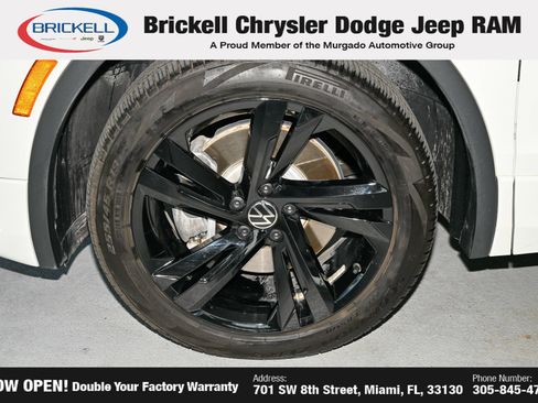 Used 2024 Volkswagen Tiguan SE R-Line FWD image 38