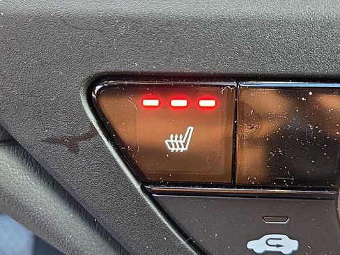 Used 2024 Honda Accord EX image 27