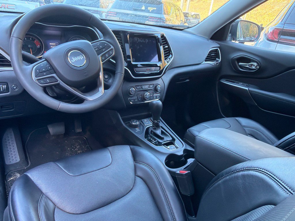 Used 2022 Jeep Cherokee Limited AWD/4WD image 5