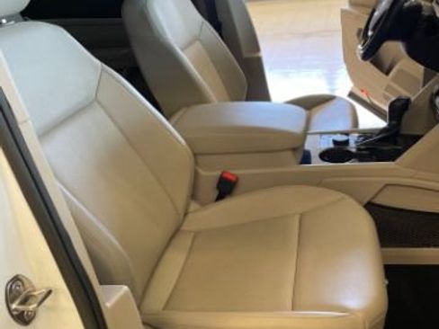 Used 2019 Volkswagen Atlas SEL AWD/4WD image 14
