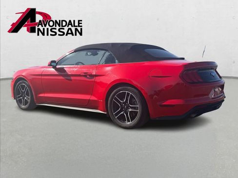 Used 2023 Ford Mustang Premium image 4