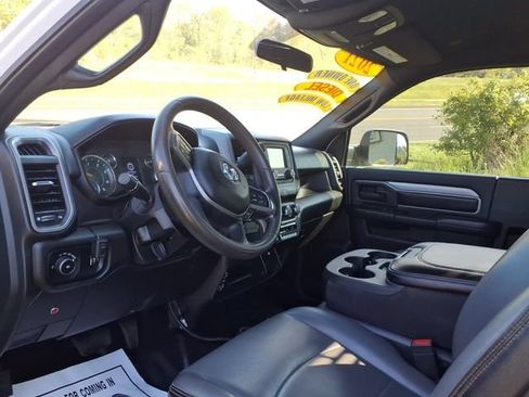 Used 2021 RAM 3500 Tradesman w/ Chrome Appearance Group AWD/4WD image 25