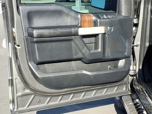 Used 2015 Ford F150 Lariat w/ Equipment Group 502A Luxury image 26