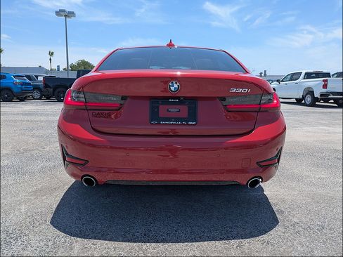 Used 2022 BMW 330i Sedan w/ Premium Package RWD image 6