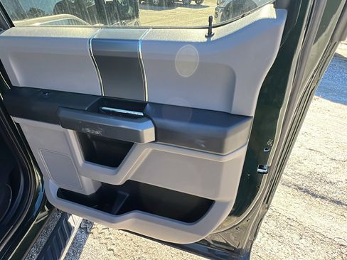 Used 2015 Ford F150 XLT w/ Equipment Group 302A Luxury image 21