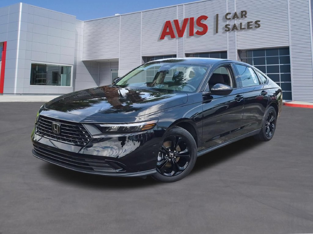 Used 2025 Honda Accord SE image 1