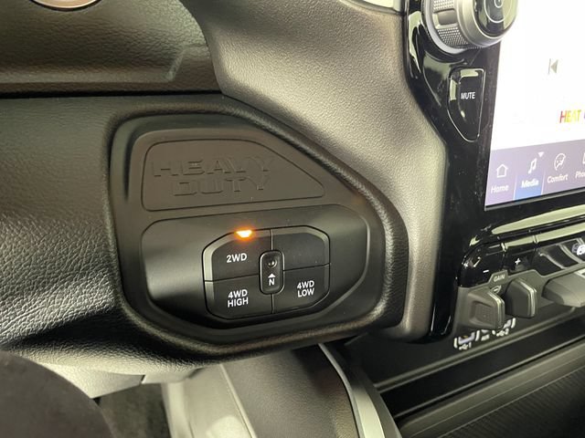 New 2026 RAM 2500 Big Horn AWD/4WD image 7