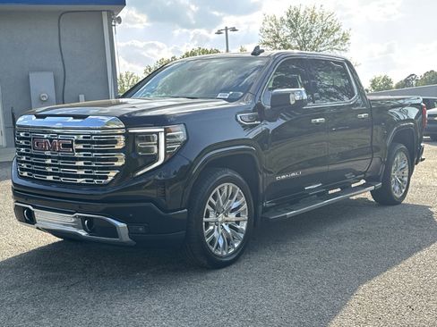 Used 2024 GMC Sierra 1500 Denali w/ Technology Package image 5