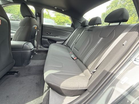 New 2026 Hyundai Elantra SEL Sport Premium FWD image 25
