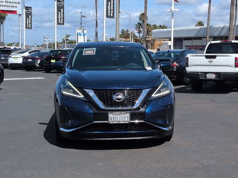 Certified 2021 Nissan Murano S image 4