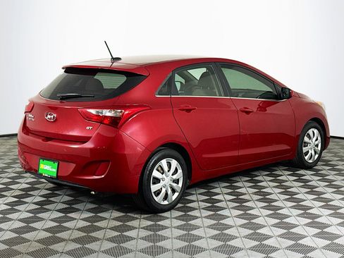Used 2016 Hyundai Elantra GT FWD image 10