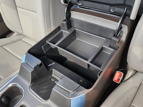 New 2026 GMC Sierra 1500 SLT w/ SLT Premium Plus Package image 33