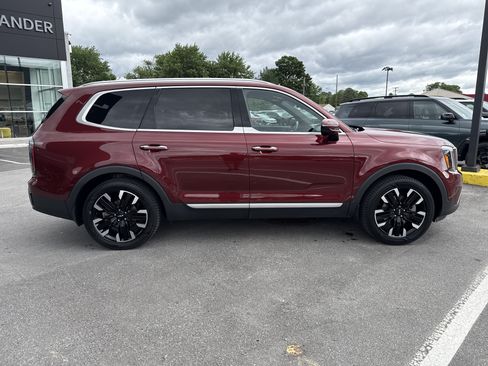 Certified 2023 Kia Telluride SX AWD/4WD image 2