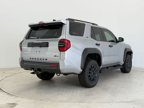 Used 2026 Toyota 4Runner SR5 RWD image 9