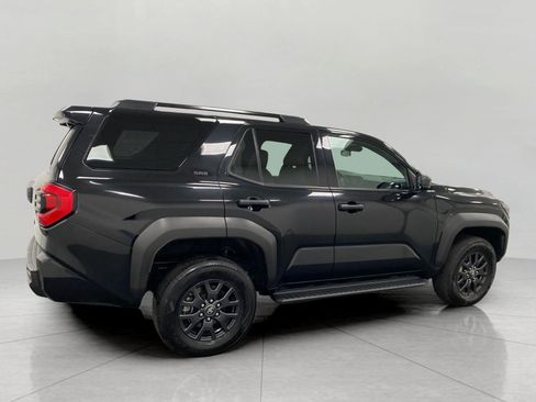 Used 2025 Toyota 4Runner SR5 AWD/4WD image 3