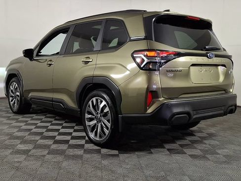 Certified 2025 Subaru Forester Touring AWD/4WD image 7