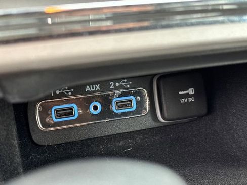 Used 2021 Jeep Grand Cherokee Laredo w/ Security & Convenience Group image 26