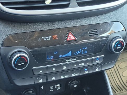 Used 2021 Hyundai Tucson Limited w/ Cargo Package FWD image 26