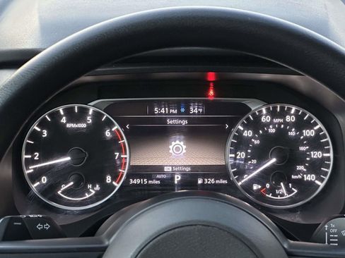 Used 2024 Nissan Rogue S image 26