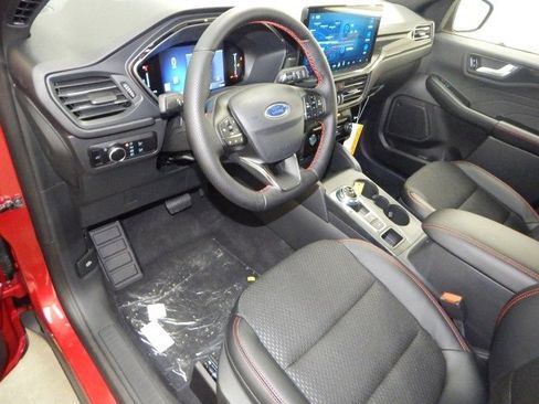 New 2026 Ford Escape ST-Line w/ Tech Pack #1 image 13