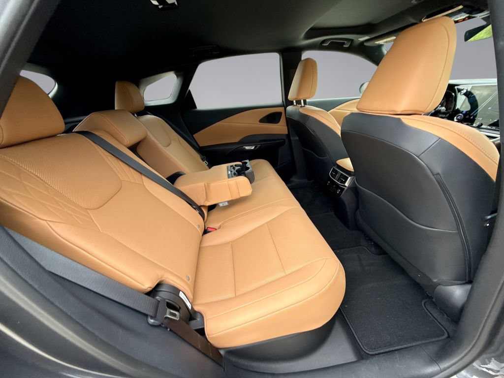 Used 2026 Lexus RX 350 Premium w/ Convenience Package FWD image 17