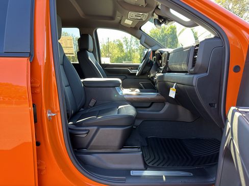New 2026 Chevrolet Silverado 3500 LT w/ Trail Boss Package AWD/4WD image 14