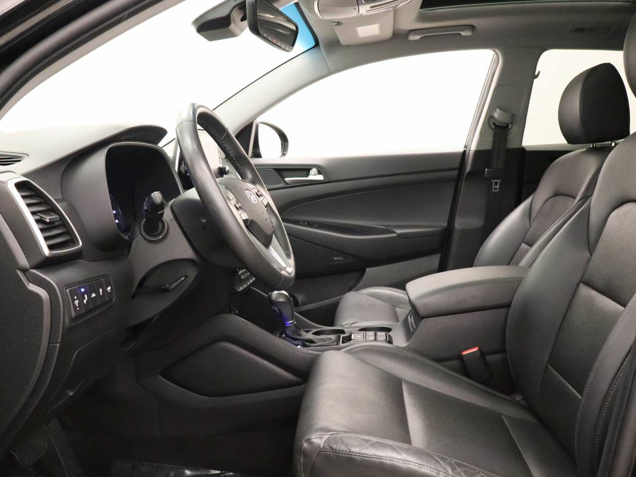 Used 2021 Hyundai Tucson Ultimate w/ Cargo Package FWD image 17