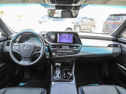 Used 2023 Lexus ES 350 w/ Premium Package FWD image 12